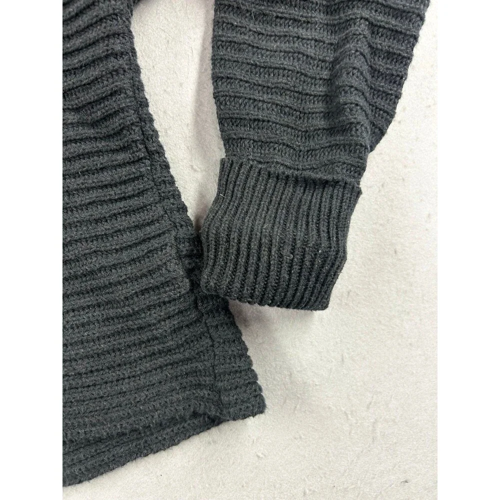 Free People Marlie Pullover sweater Knit V-neck collar Medium